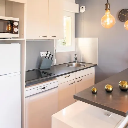 Apartment Appartements Mistretta 33 Bouddha Zen 34 Arts Appart 44 Ny City Sainte-Maxime